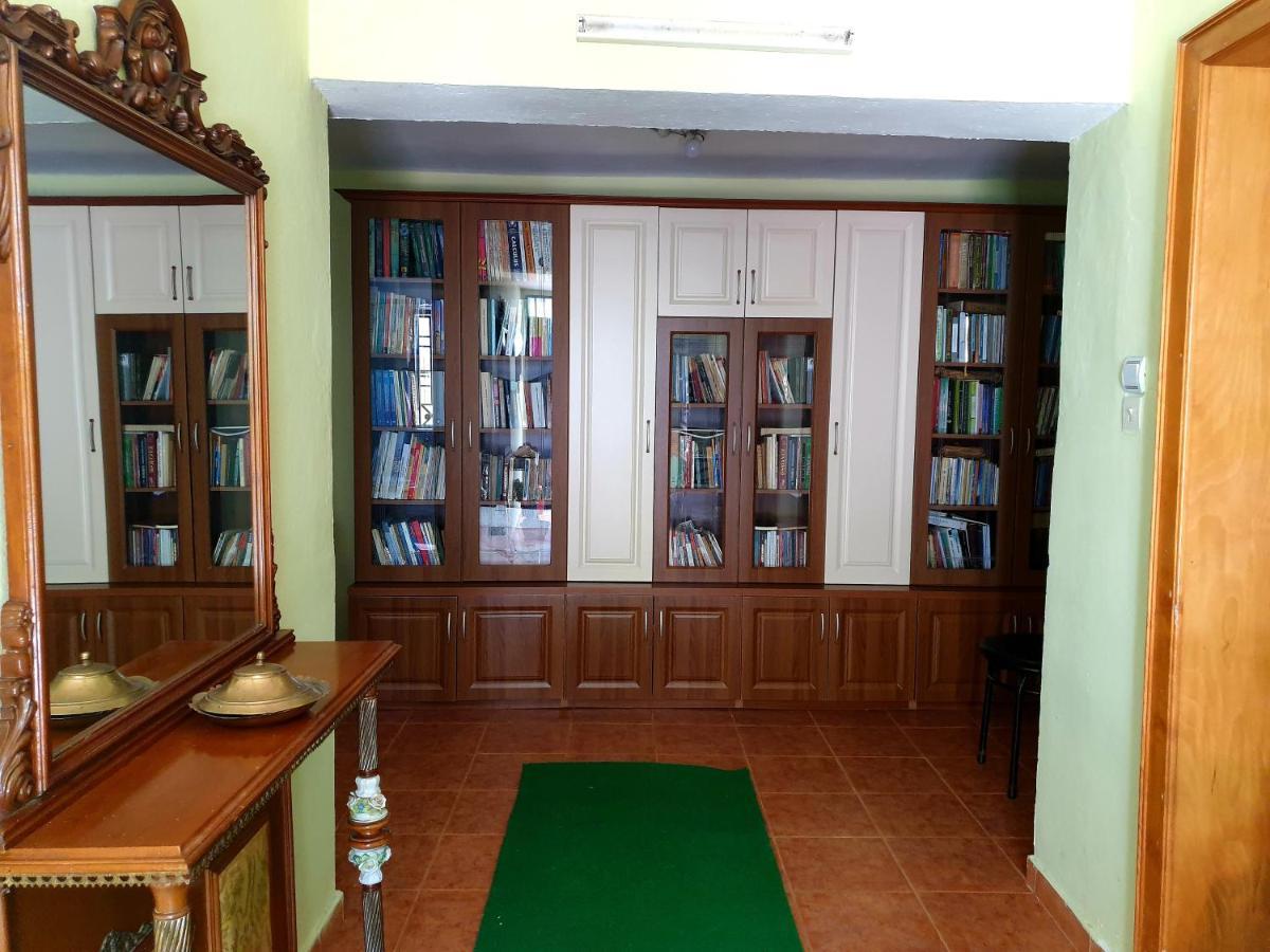Vila Koltrina Shkodër Esterno foto